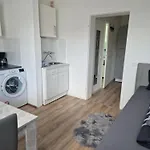 M&bluxux * Krefeld