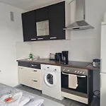 M&bluxux Krefeld