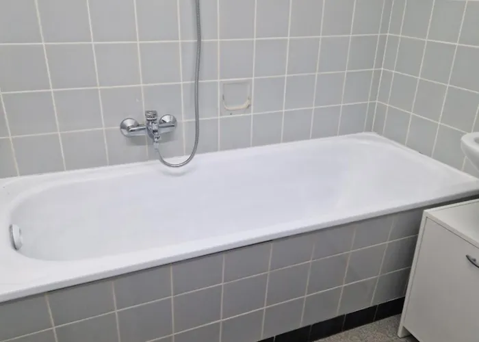 M&bluxux * クレーフェルト